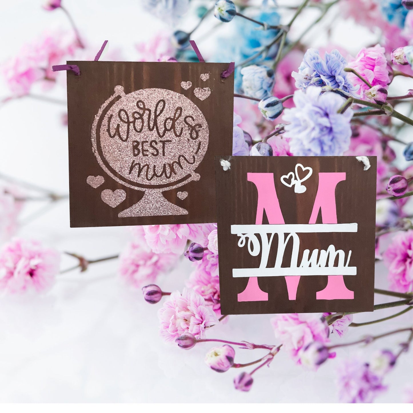 World's Best Mum Hanging Wooden Mother’s Day Gift, Pink Glitter Globe Gift with Hearts from Daughter, Special Birthday Keepsake for Mom